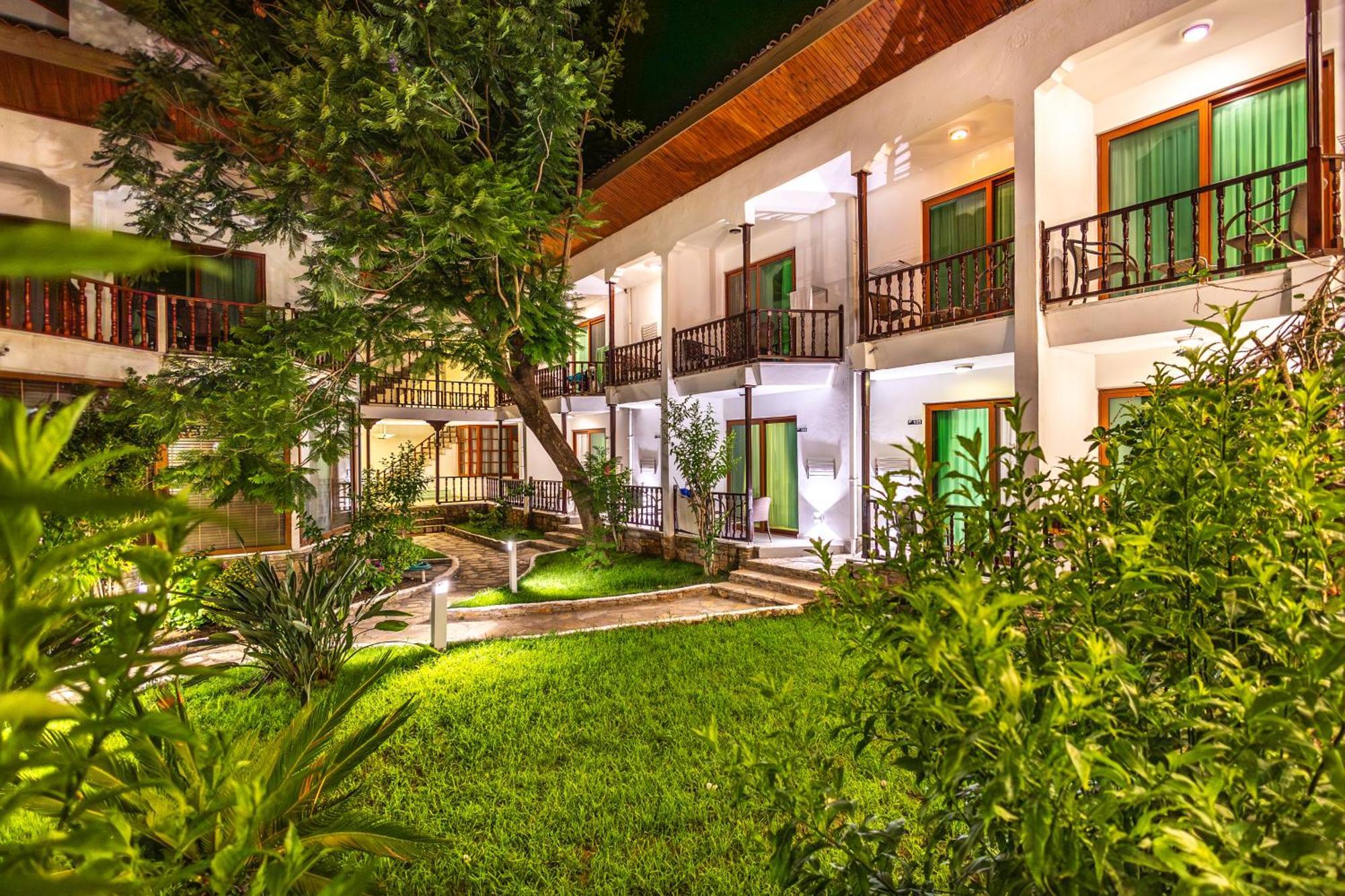 Hotel Ekincik Bagian luar foto