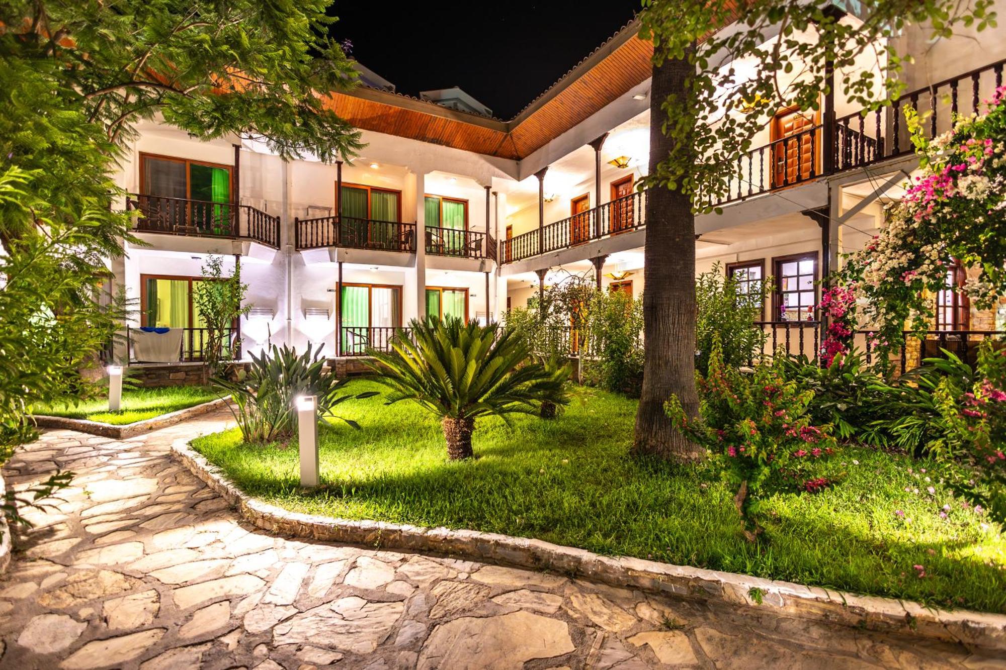Hotel Ekincik Bagian luar foto