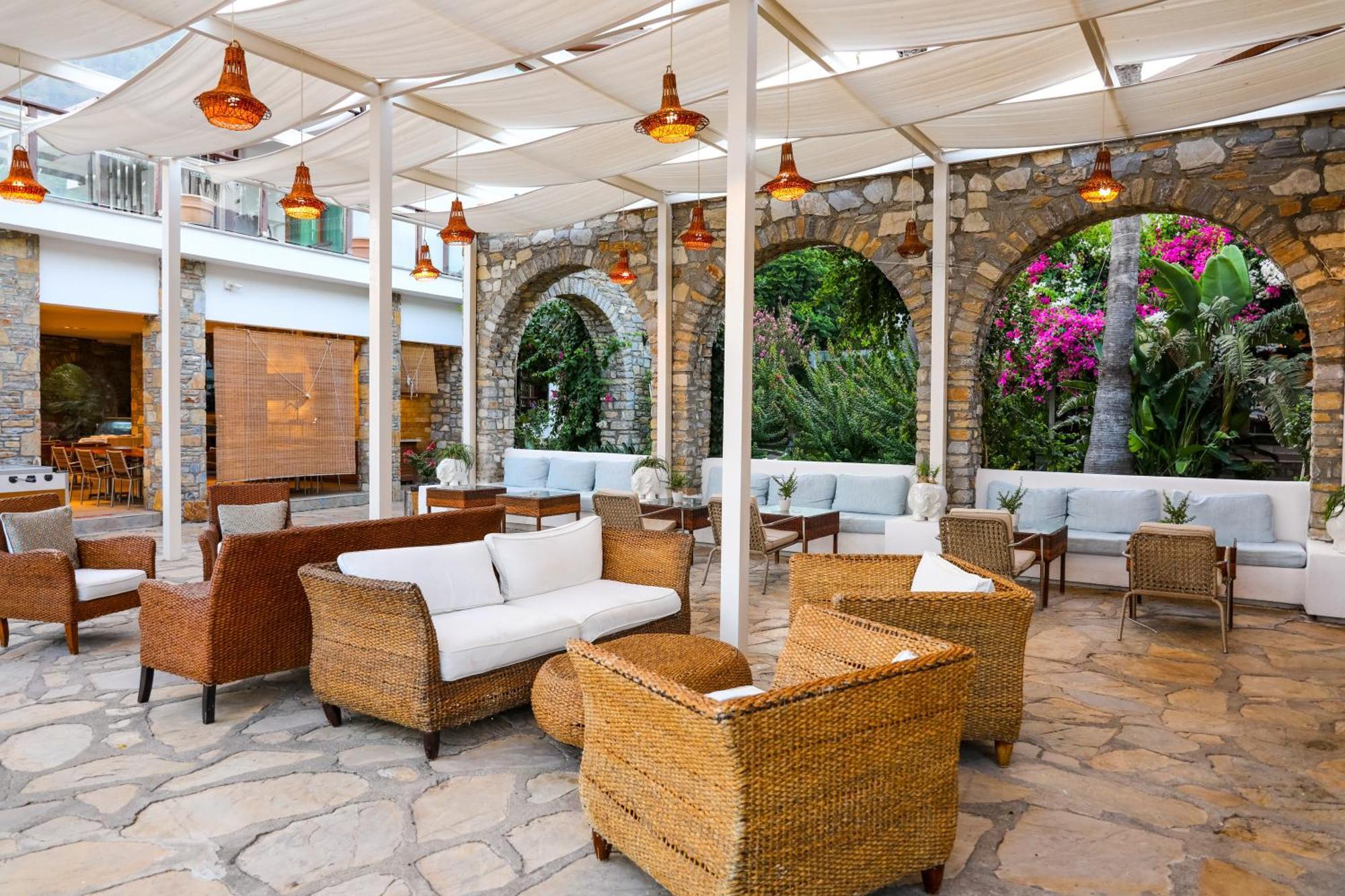 Hotel Ekincik Bagian luar foto
