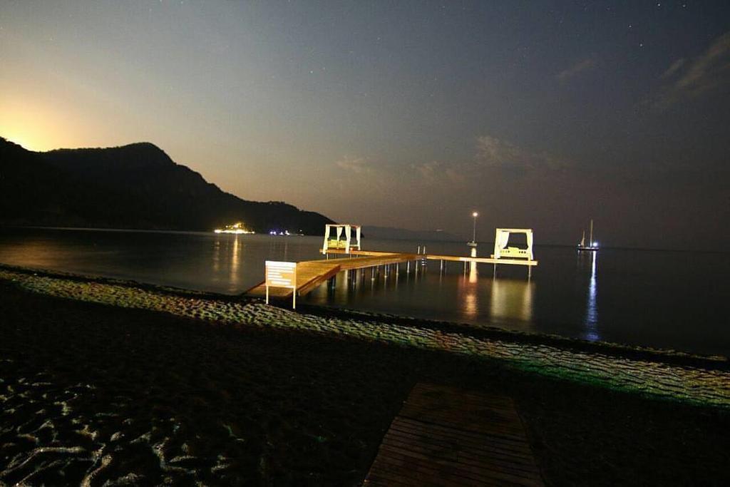 Hotel Ekincik Bagian luar foto